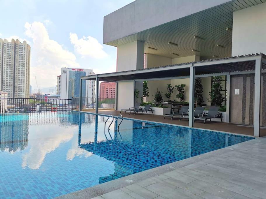 Chambers A Flat, Klcc & Kl Tower View,