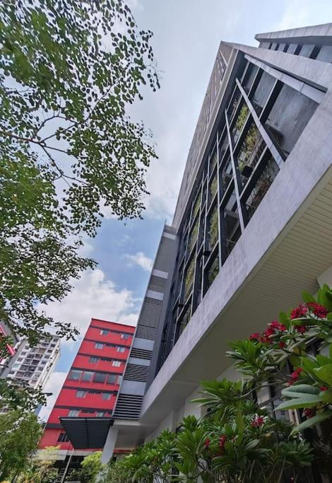 Apartment Chambers A Flat, Klcc & Kl Tower View, *